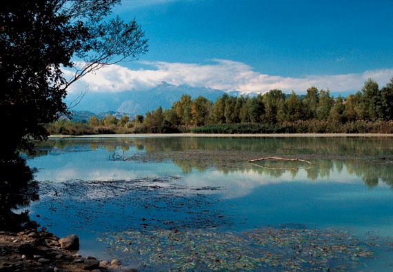 Die Wasserfläche am Zusammenfluss von Sangro und Aventino