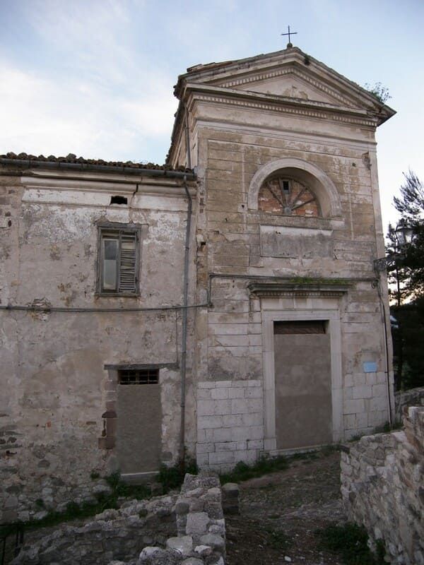 The front of the church of Sant'Antonio, known as the Tozzi church