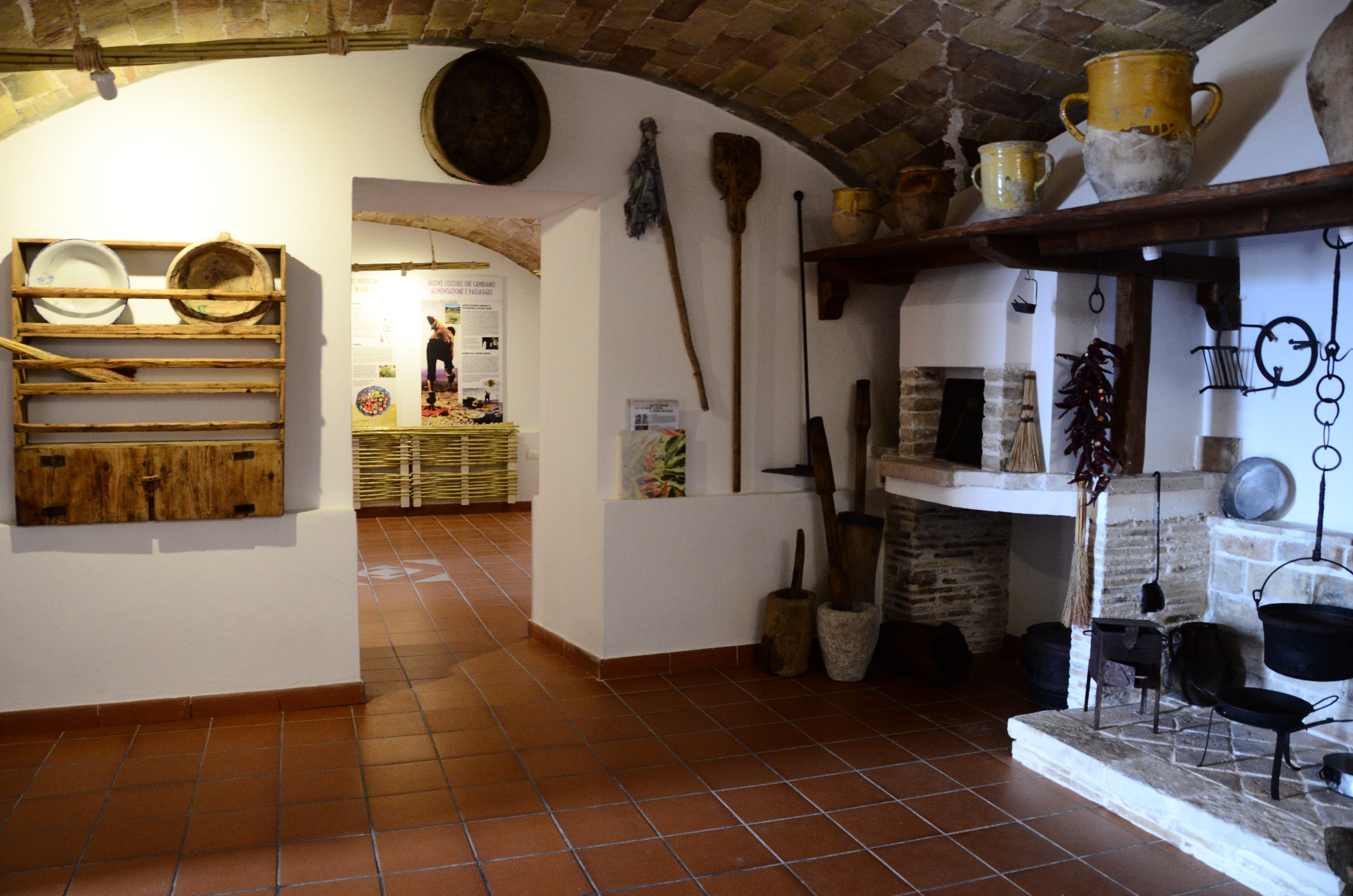 La salle voûtée du musée du Piment doux d'Altino